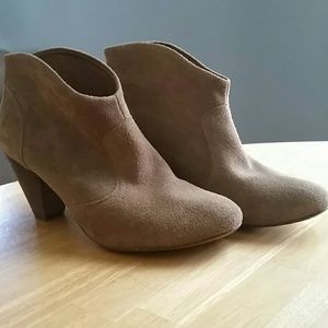 Ankle boot